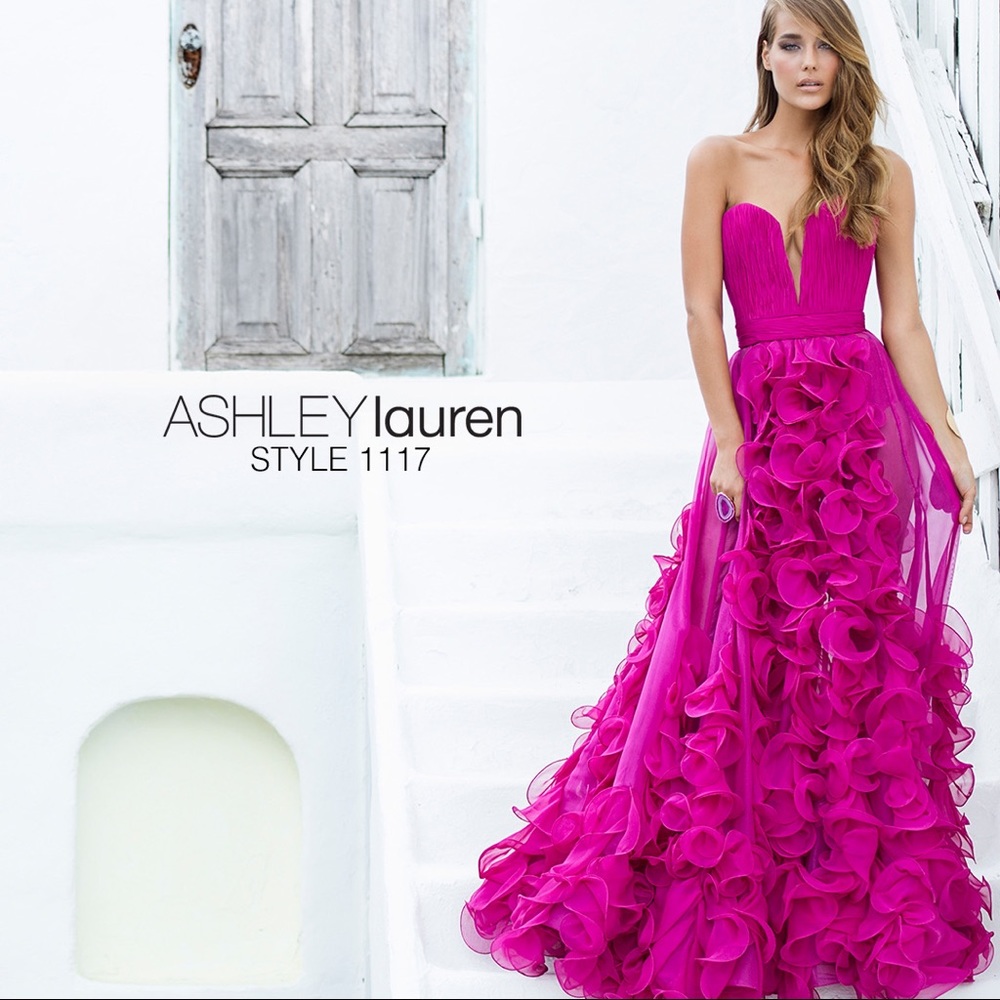 NWT Ashley Lauren pageant or prom gown!